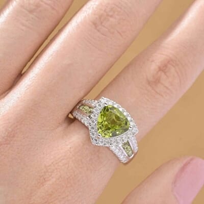 D'Joy Peridot and Moissanite 3.43 ctw Ring in Rhodium Over Sterling Silver (Size 6.5)