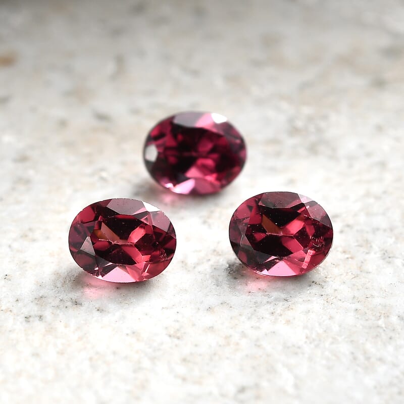 AAA Orissa Rose Garnet Set of 3 (Ovl 5x4 mm) 1.27 ctw Loose Gemstone