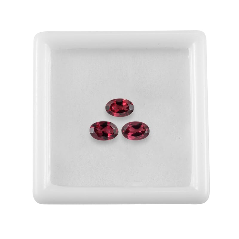 AA Orissa Rose Garnet Set of 3 (Ovl 6x4 mm) 1.63 ctw Loose Gemstone