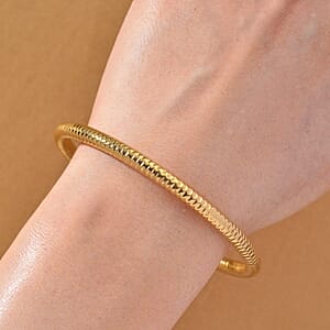 Pebble-cut Bangle Bracelet in ION Plated YG Stainless Steel (8.0 In)