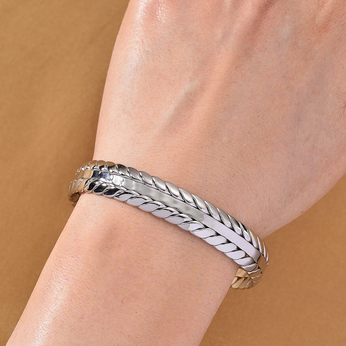 Diamond Cut Cuff Bracelet in Stainless Steel (7.0 In) image number 1