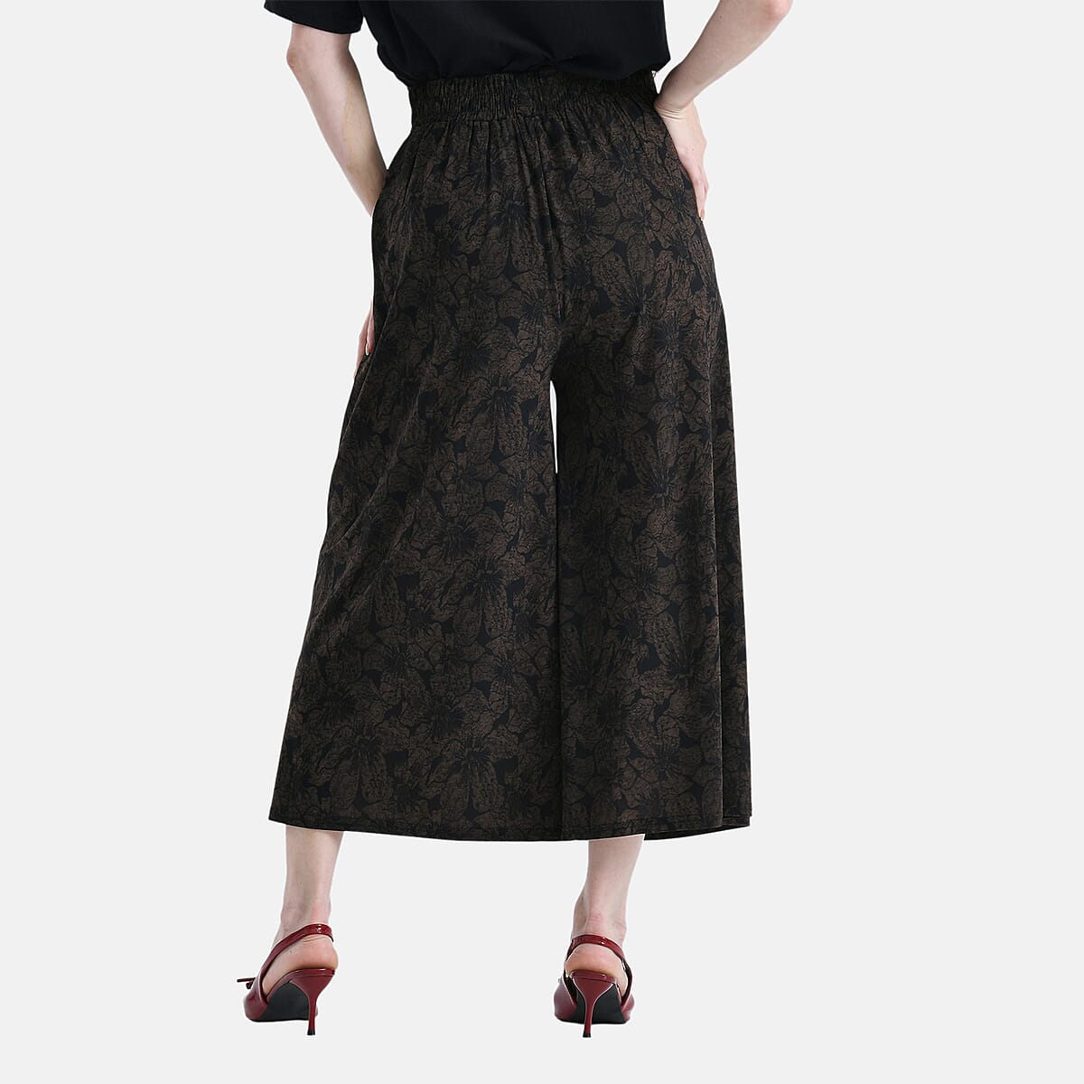 TAMSY Navy Floral Printed Wide Leg Capri Pant with Pockets - L/XL image number 3