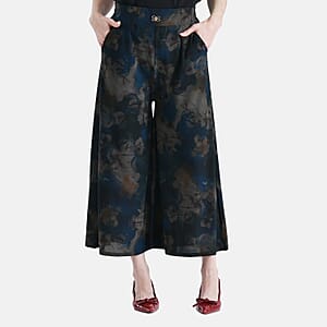 TAMSY Blue Floral Printed Wide Leg Capri Pant with Pockets - S/M
