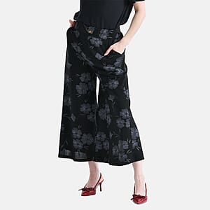 TAMSY Black Floral Printed Wide Leg Capri Pant with Pockets - L/XL