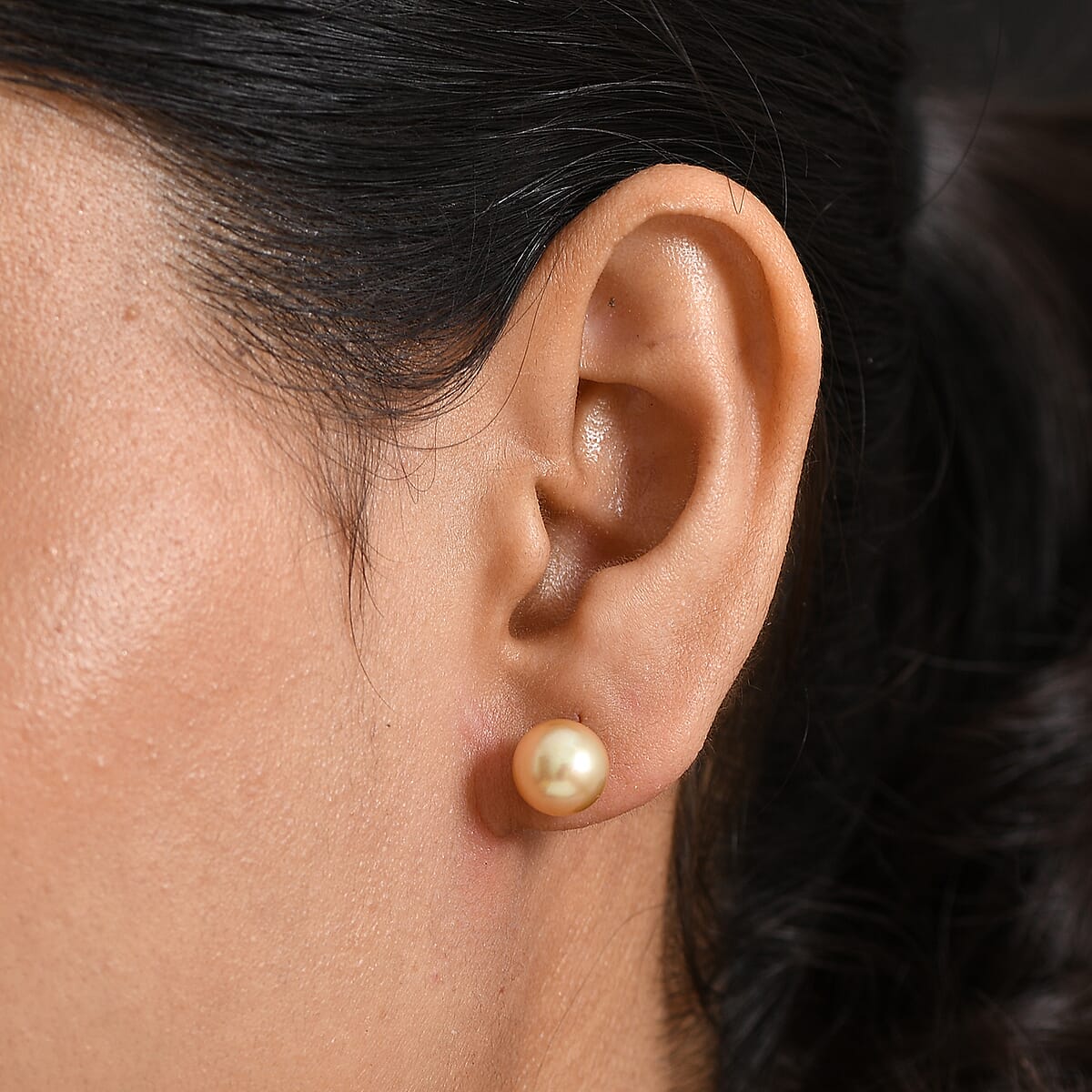 AAA South Sea Golden Pearl 9-10mm Stud Earrings in 18K Yellow Gold image number 2