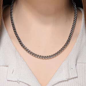 Criss Cross Chain Necklace in Stainless Steel (18-20 Inches)