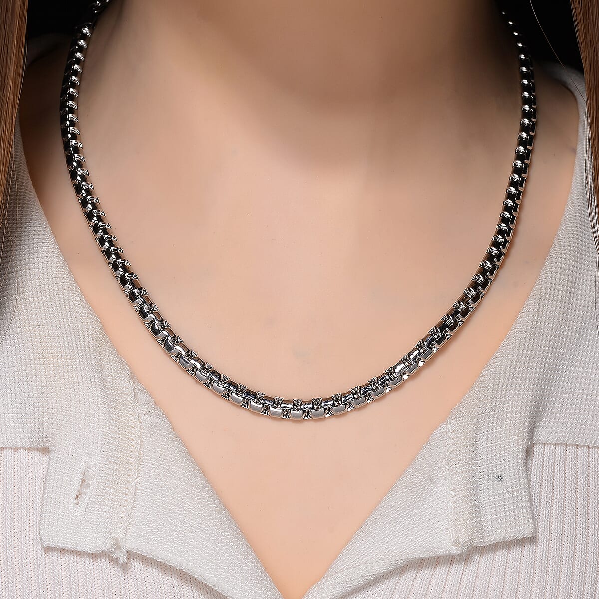 Fancy Link Chain Necklace in Stainless Steel 18-20 Inches image number 1