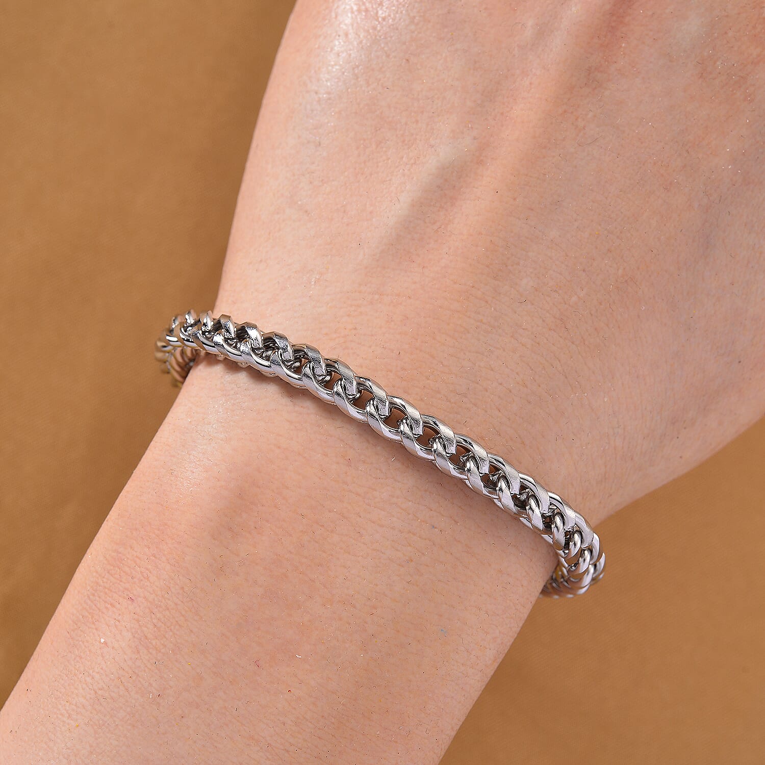 Criss Cross Chain Bracelet in ION Plated YG Stainless Steel (7-9In)