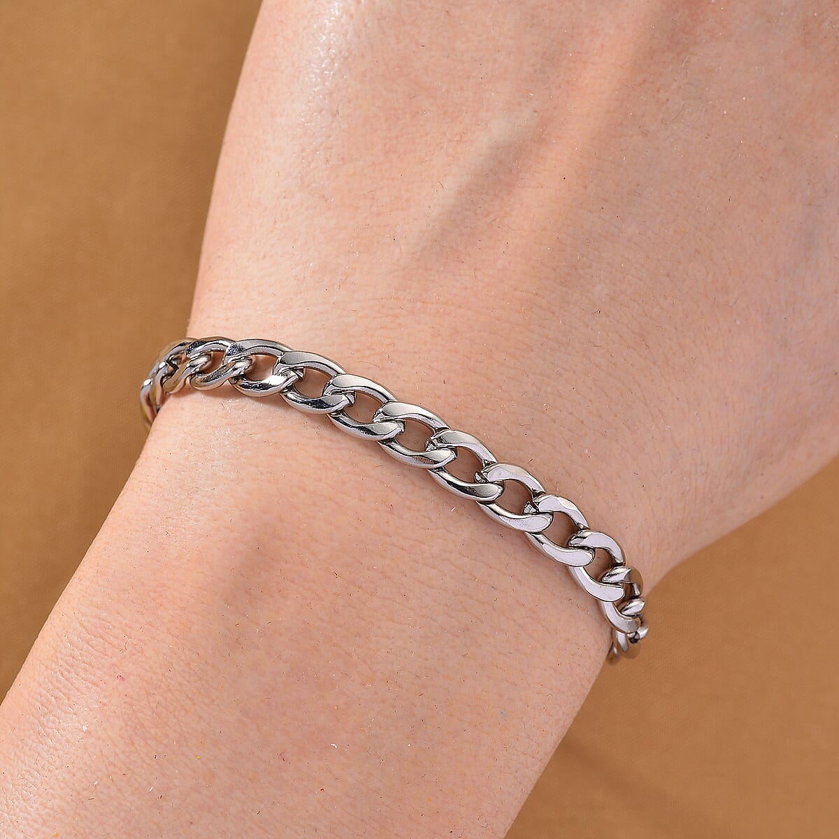 Cuban Classic Luxe Chain Bracelet in Stainless Steel (7-9In) image number 1