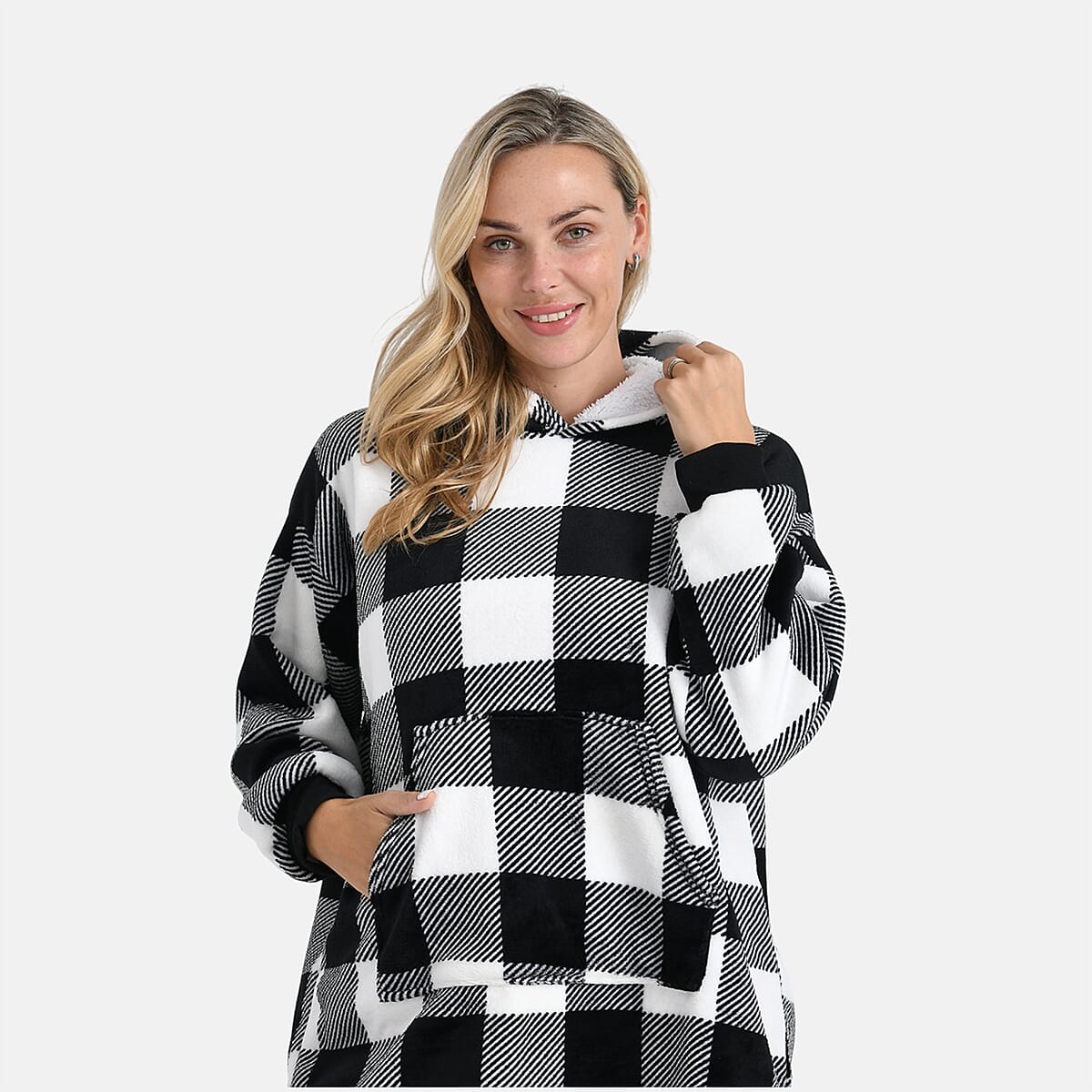 Tamsy Set of 2 Pink Solid and Black Plaid Pattern, Fleece Hoodie Sweater Blanket with Kangaroo Pocket image number 6