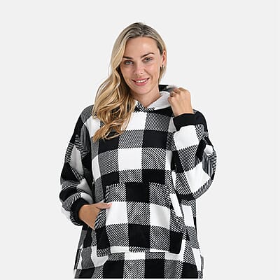 Tamsy Set of 2 Pink Solid and Black Plaid Pattern, Fleece Hoodie Sweater Blanket with Kangaroo Pocket