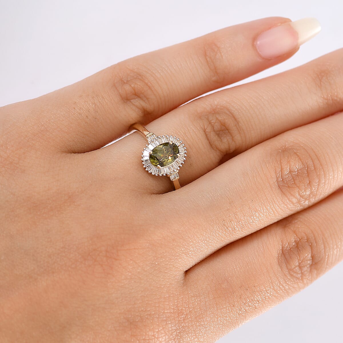 Luxoro AAA Ambanja Demantoid Garnet and G-H I2 Diamond 1.15 ctw Heirloom Spark Ring in 10K Yellow Gold (Size 7.0) image number 2