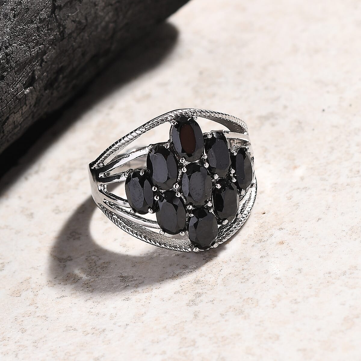 EverTrue Thai Black Spinel 5.65 ctw Ring in Stainless Steel (Size 10.0)  image number 1
