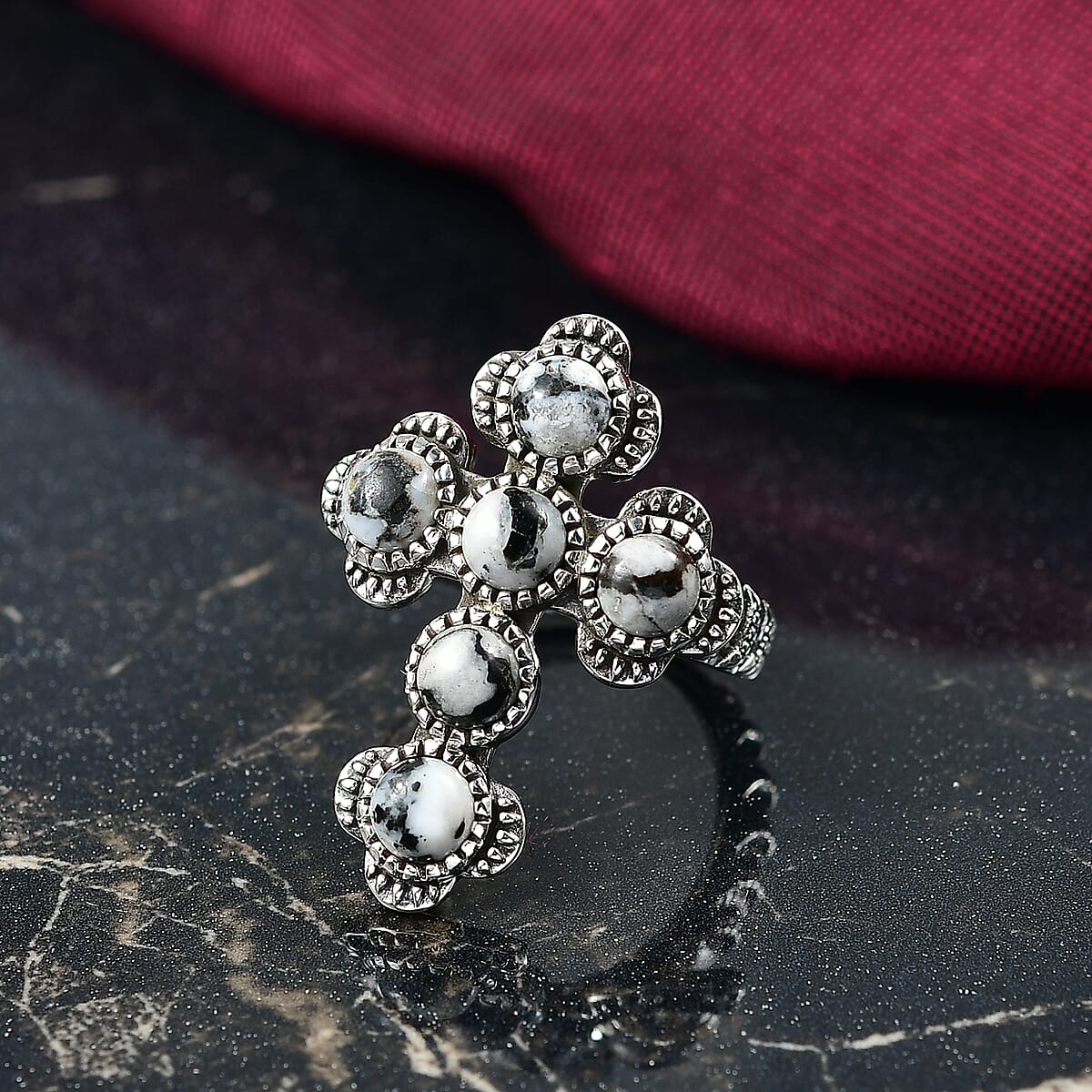 Artisan Crafted D'Joy White Buffalo 4.00 ctw Ring in Sterling Silver (Size 10.0)  image number 1
