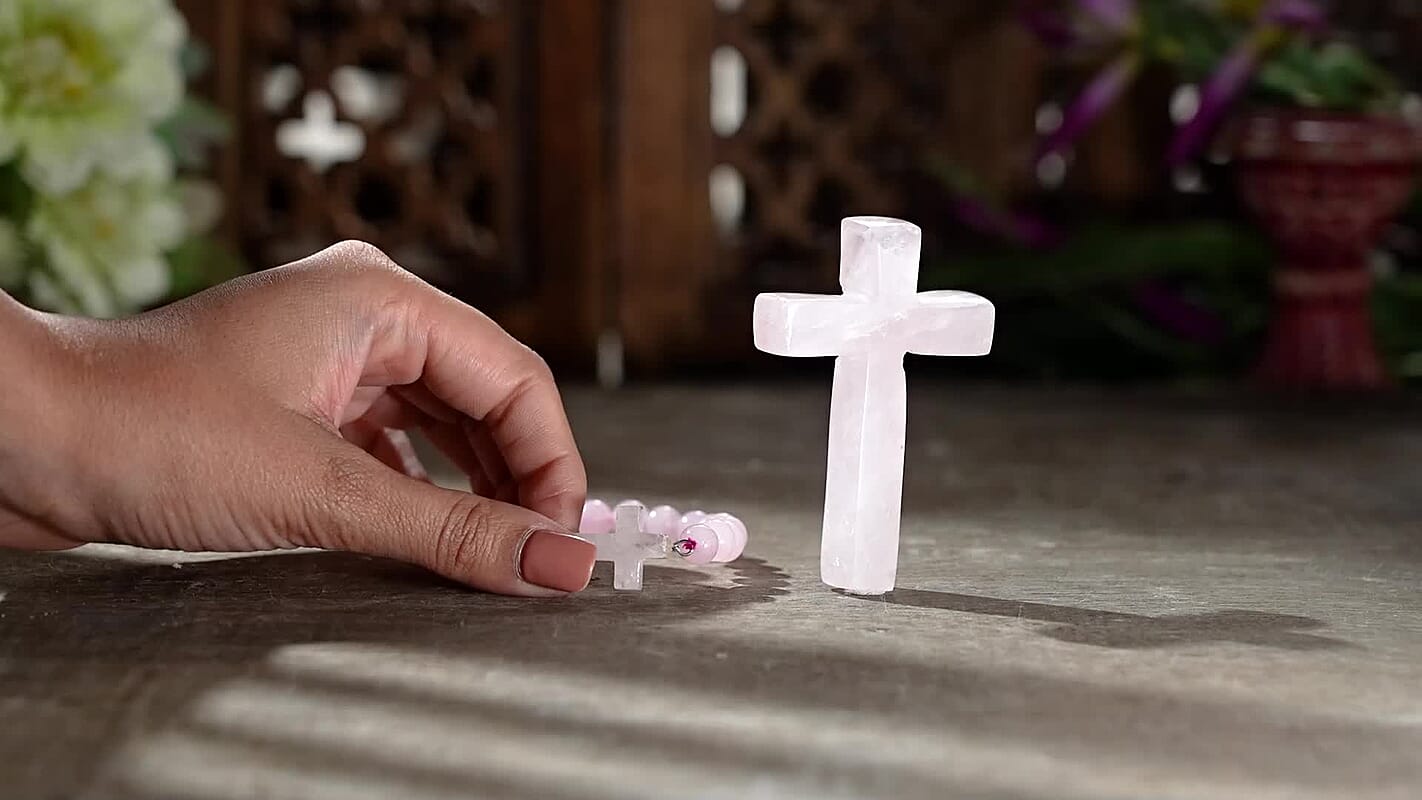 Livmore Rose Quartz Beaded Stretch Bracelet with Cross Charm (3In) 230ctw