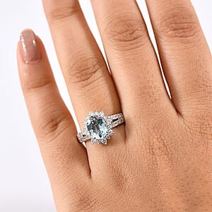 Certified & Appraised 10K White Gold AAA Espirito Aquamarine, Luxuriant Lab Grown Diamond (G-H, SI) Ring (Size 11.5) 2.24 ctw