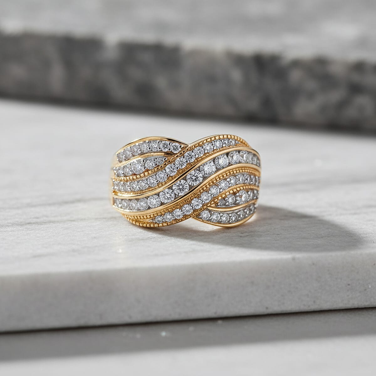 Luxuriant Lab Grown Diamond G-H SI 1.00 ctw Ring in 18K Vermeil Yellow Gold Over Sterling Silver (Size 7.0) image number 1