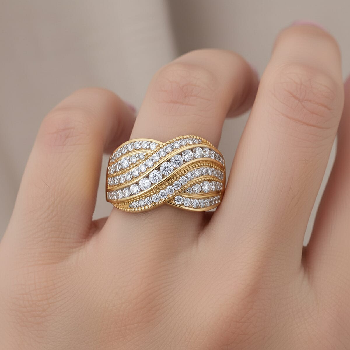 Luxuriant Lab Grown Diamond G-H SI 1.00 ctw Ring in 18K Vermeil Yellow Gold Over Sterling Silver (Size 7.0) image number 2