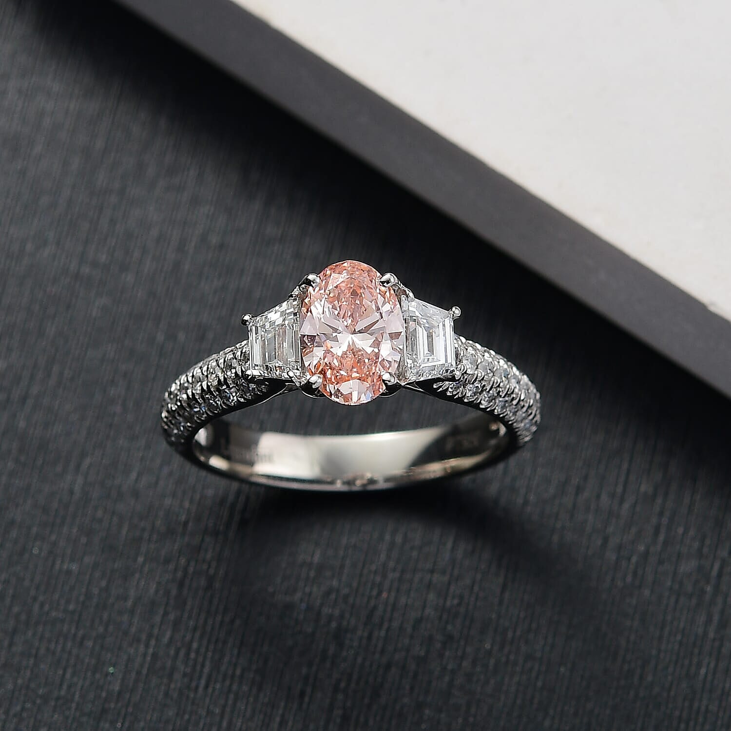 IGI Certified Luxuriant Lab Grown Pink Diamond (IR) 9.5) VS and Lab Grown Diamond 2.00 ctw Ring in 950 Platinum (Size 8.0) 6.35 Grams