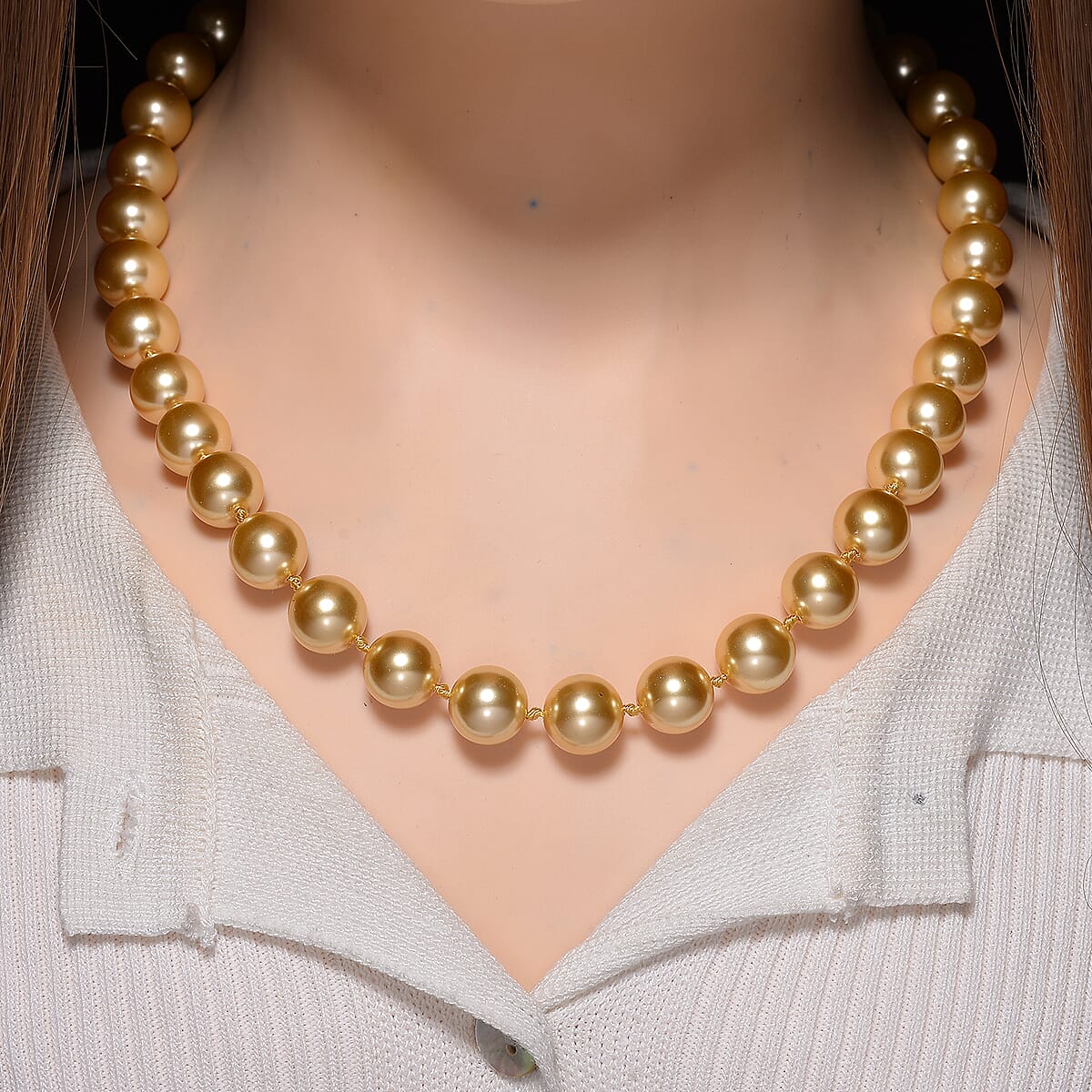 Golden Shell Pearl Necklace in ION Plated YG Stainless Steel 20 Inches image number 1