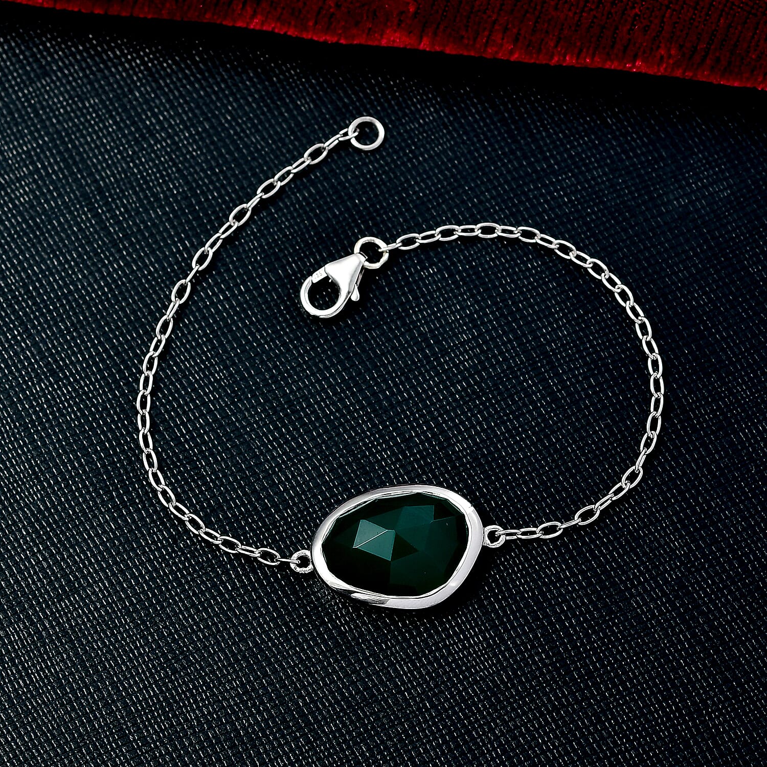 D'Joy Green Onyx 9.10 ctw Bracelet in Platinum Over Sterling Silver (7.50 In (7.50 In)