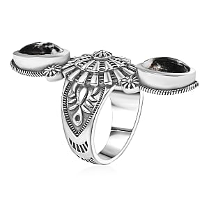 D'Joy Artisan Crafted White Buffalo 4.85 ctw Ring in Sterling Silver (Size 7.0)