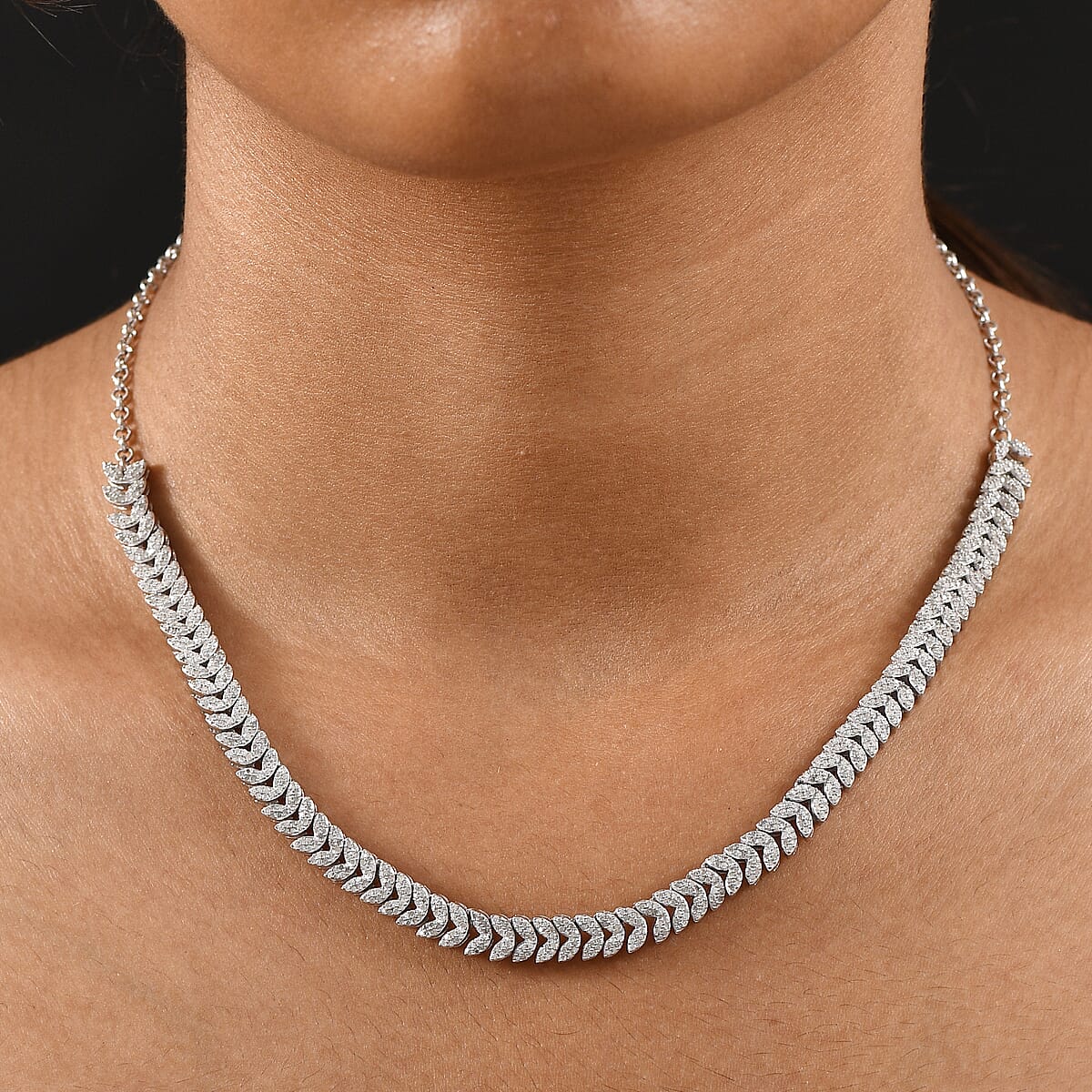 D'Joy Diamond 3.00 ctw Frozen Leaf Necklace in Rhodium Over Sterling Silver 18-20 Inches image number 2