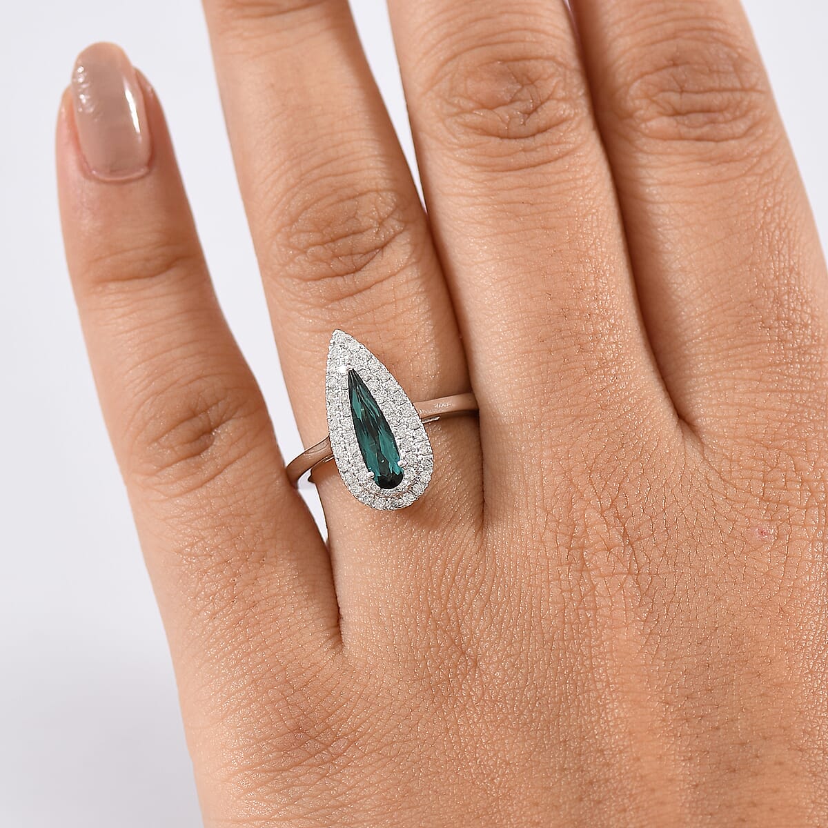 Certified & Appraised Luxoro AAA Monte Belo Indicolite and G-H I2 Diamond 1.24 ctw Ring in 10K White Gold (Size 8.0) image number 2