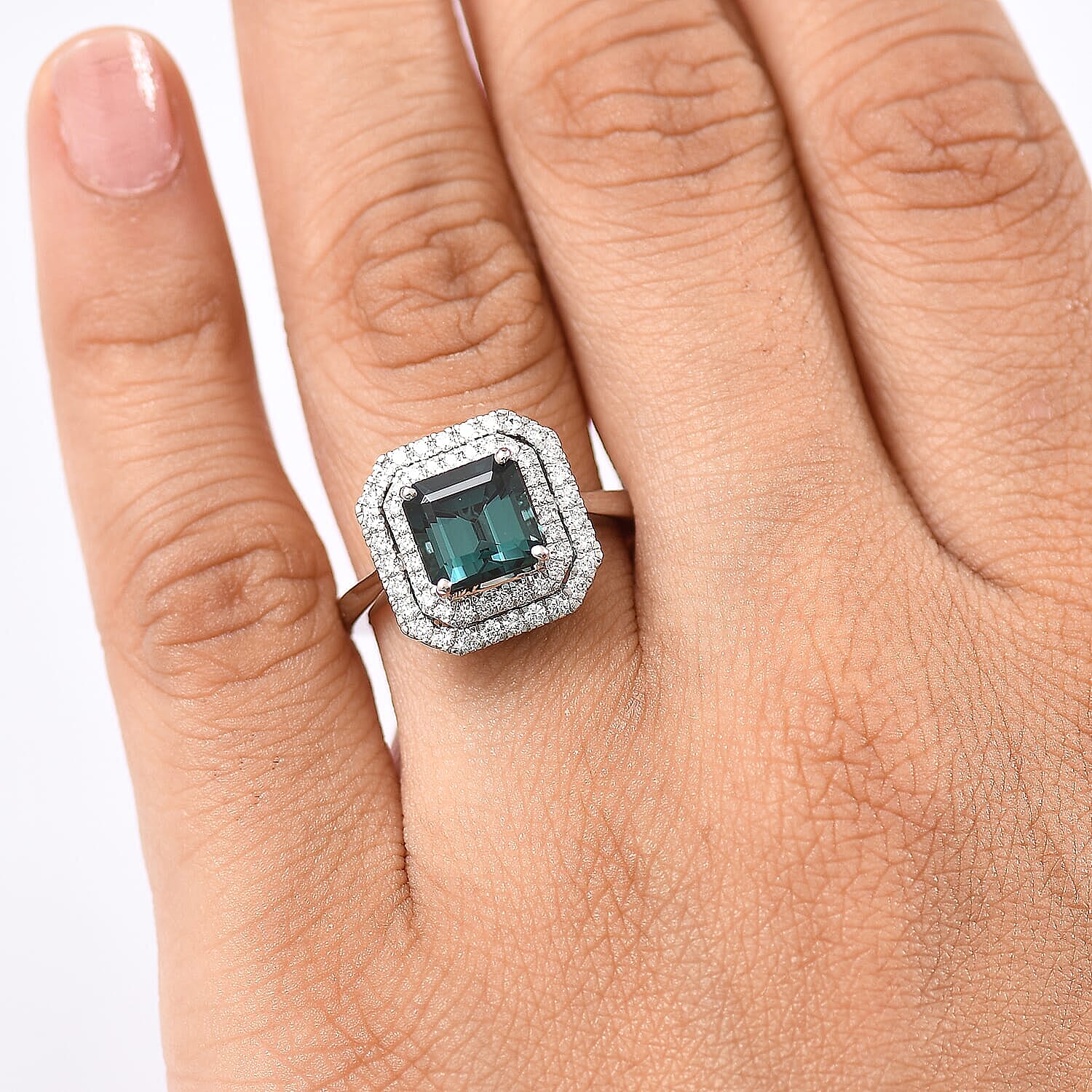 Certified & Appraised Rhapsody 950 Platinum AAAA Monte Belo Indicolite, Diamond (E-F, VS) (0.61 cts) Ring (Size 8.5) (7.22 g) 3.85 ctw