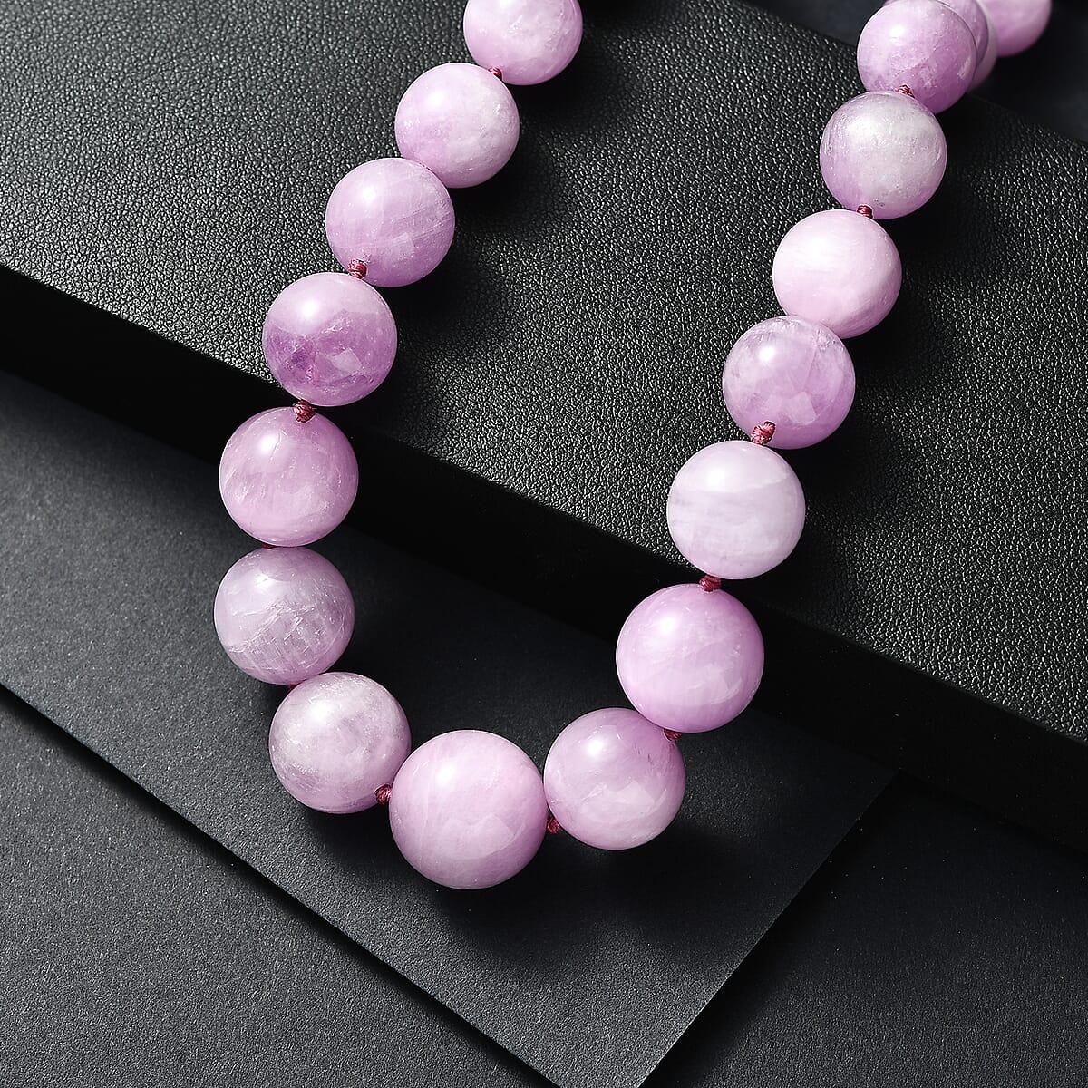 D'Joy Premium Kunzite 580.00 ctw Beaded Necklace in Rhodium Over Sterling Silver 18 Inches image number 1