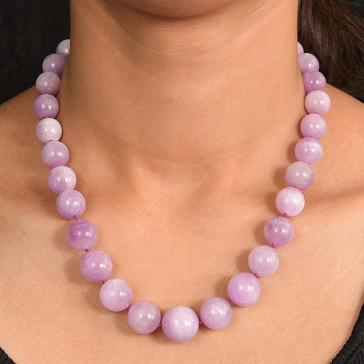 D'Joy Premium Kunzite 580.00 ctw Beaded Necklace in Rhodium Over Sterling Silver 18 Inches image number 2