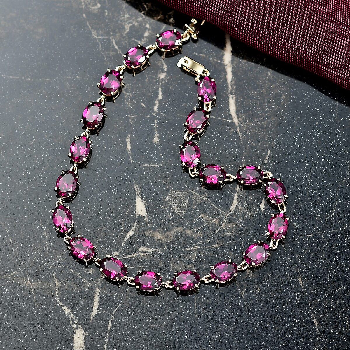 Luxoro AAA Radiant Ember Garnet 15.35 ctw Royal Glow Bracelet in 10K Yellow Gold (6.50 In) image number 1
