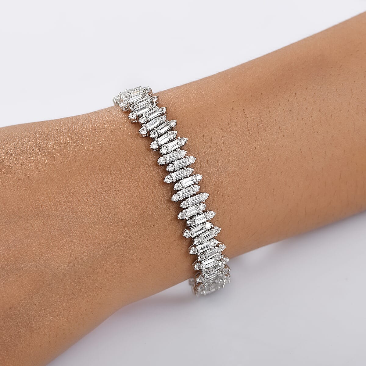 D'Joy White Zircon 19.35 ctw Bracelet in Rhodium Over Sterling Silver (8.00 In) image number 2