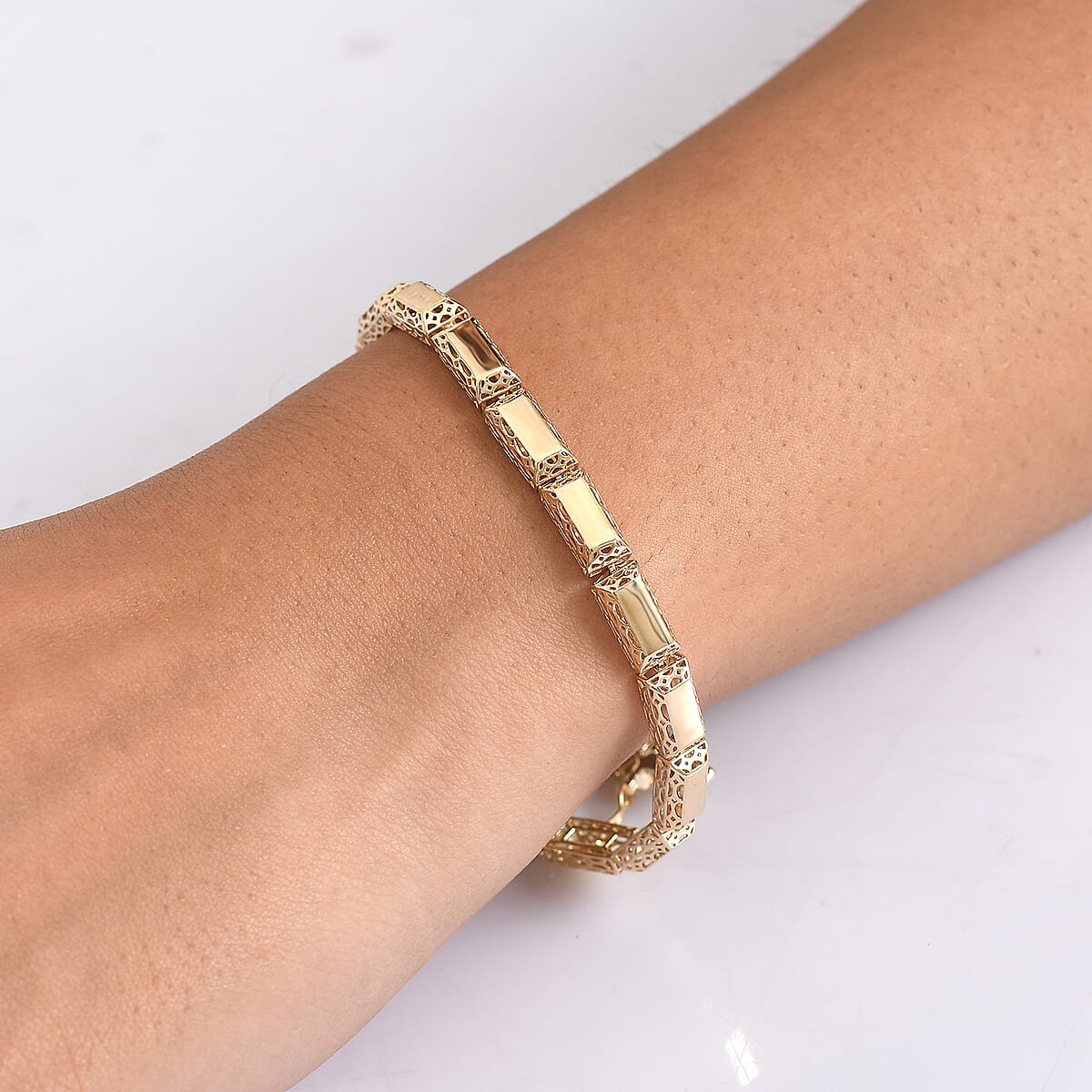 Luxoro 10K Yellow Gold Bar Link Bracelet (7.25 In) 7.80 Grams image number 2