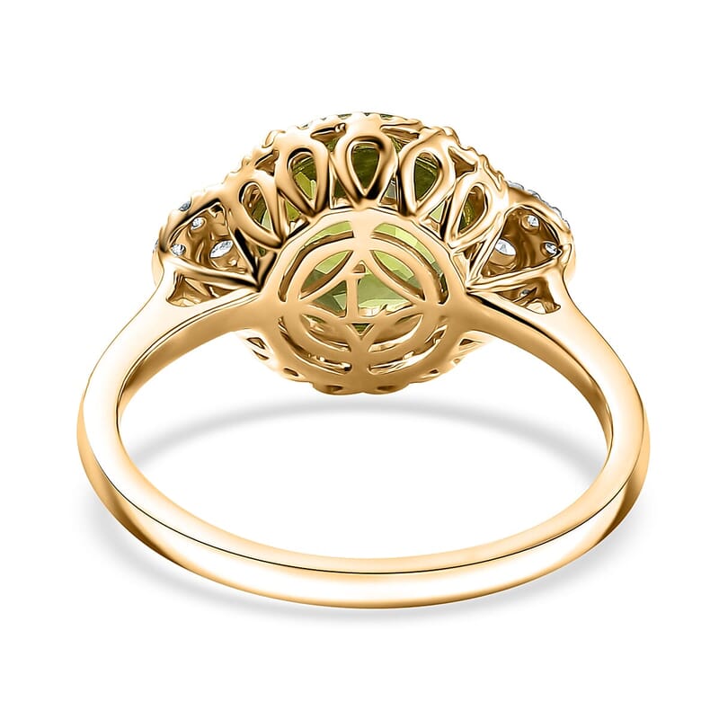 AAA Peridot and Luxuriant Lab Grown Diamond G-H SI 4.35 ctw Ring in 10K Yellow Gold (Size 5.0)