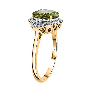 AAA Peridot and Luxuriant Lab Grown Diamond G-H SI 4.35 ctw Ring in 10K Yellow Gold (Size 6.5)