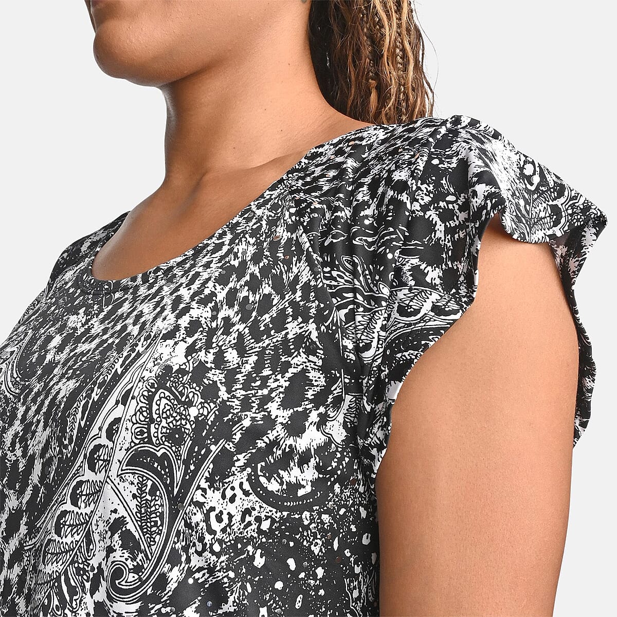 BRITANY BLACK Black Animal Stretch Flutter Sleeve Blouse with Sequin - L image number 5