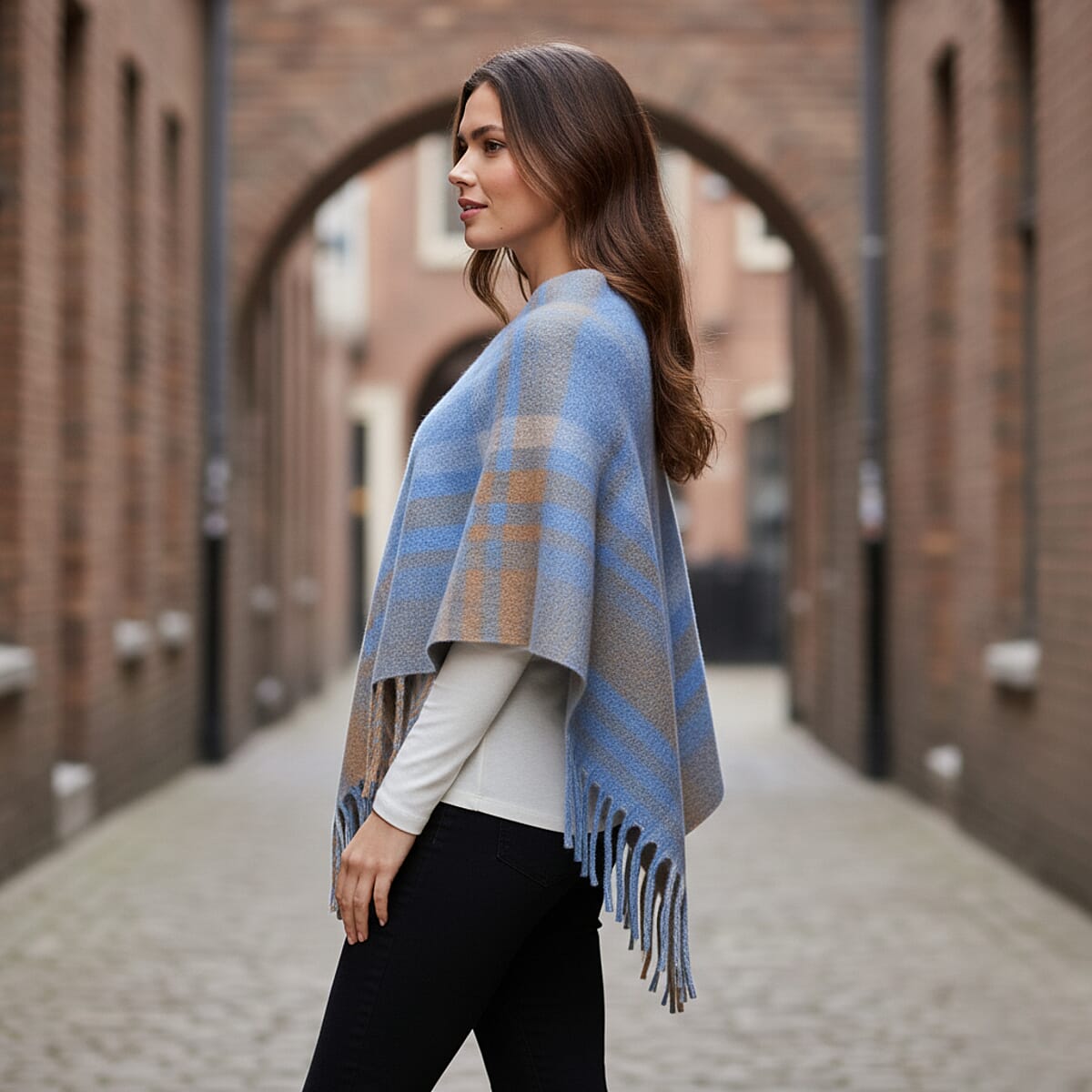 Tamsy Blue Shawl with Fringes image number 2