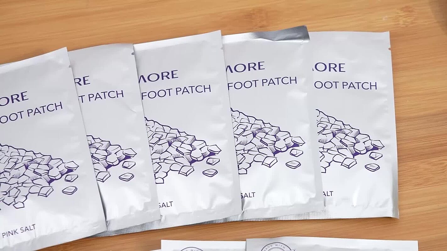 Livmore Set of 20 Detox Foot Patches - 10 pcs Sandalwood and 10 pcs Himalayan Salt