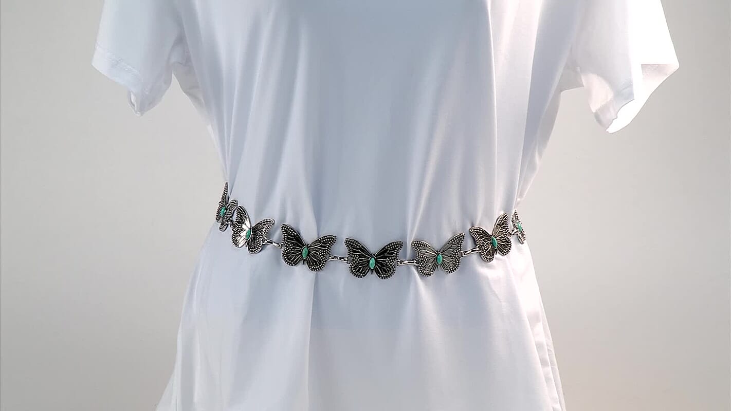 Tamsy Silvertone Floral Design Concho Belt (51.2")