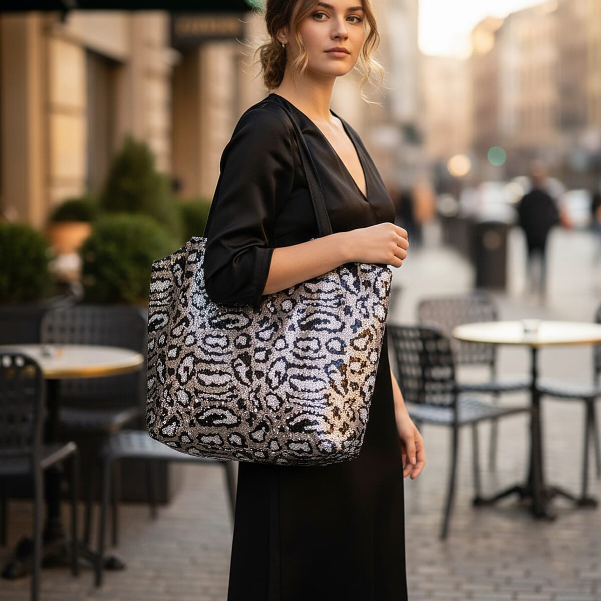 Tamsy Leopard Sequin Tote Bag image number 2