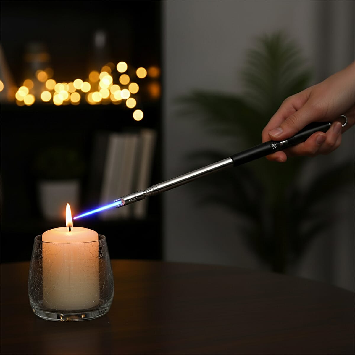 Livmore Rechargeable Flameless Stainless Steel Electric Lighter - Silver and Black image number 2