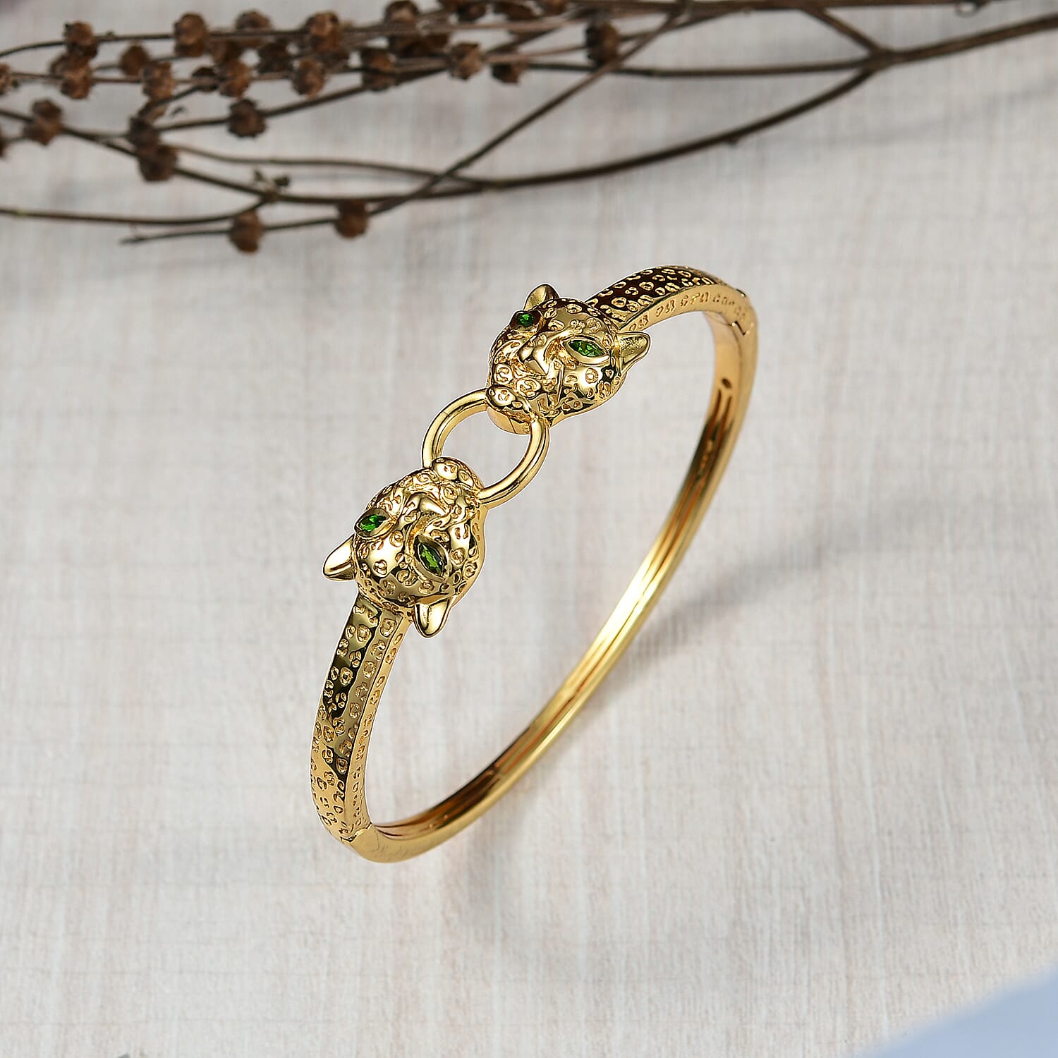 EverTrue Chrome Diopside 0.35 ctw Bangle Bracelet in 18K Yellow Gold Plated (7.50 In)