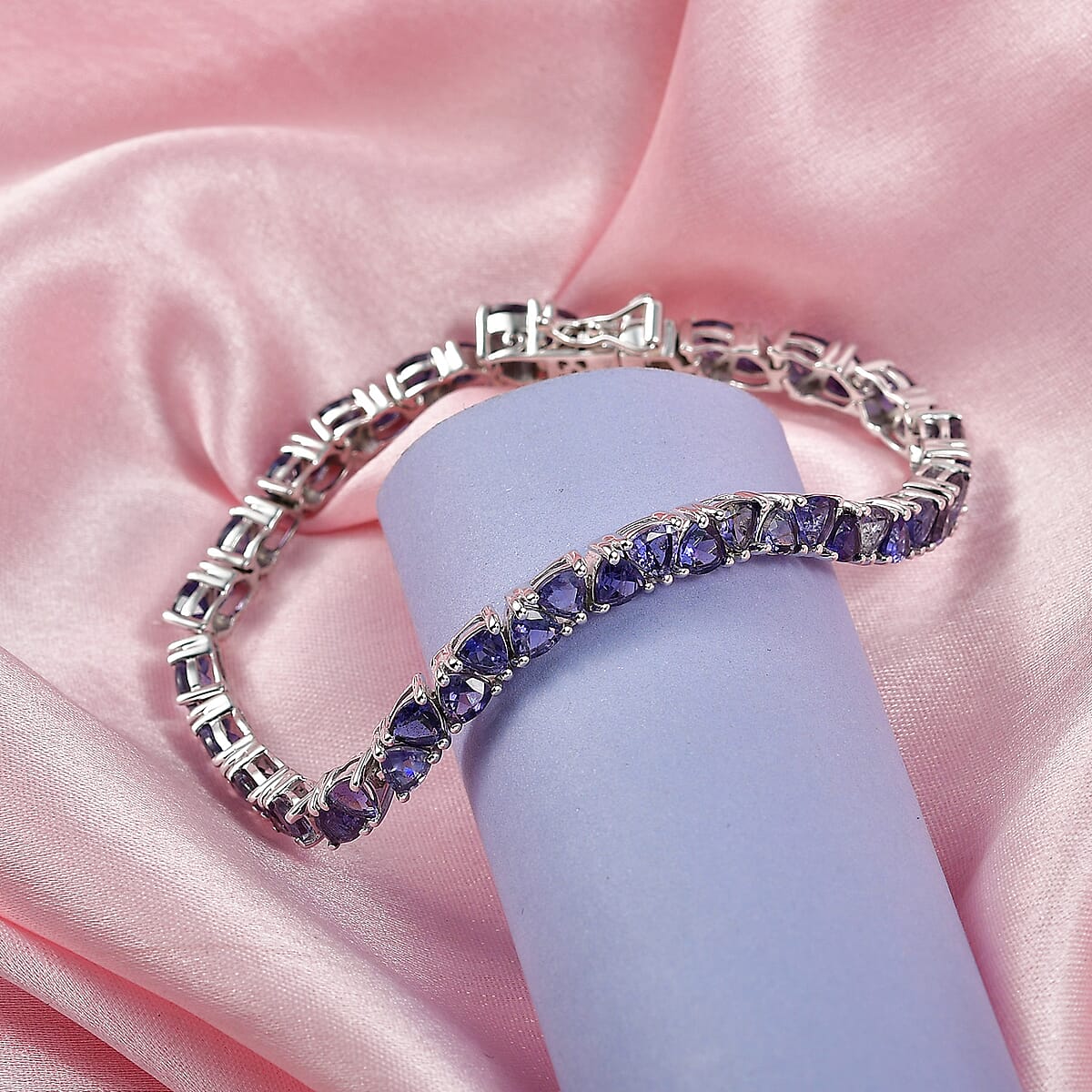 D'Joy Premium Catalina Iolite 9.60 ctw Bracelet in Rhodium Over Sterling Silver (7.25 In) image number 1