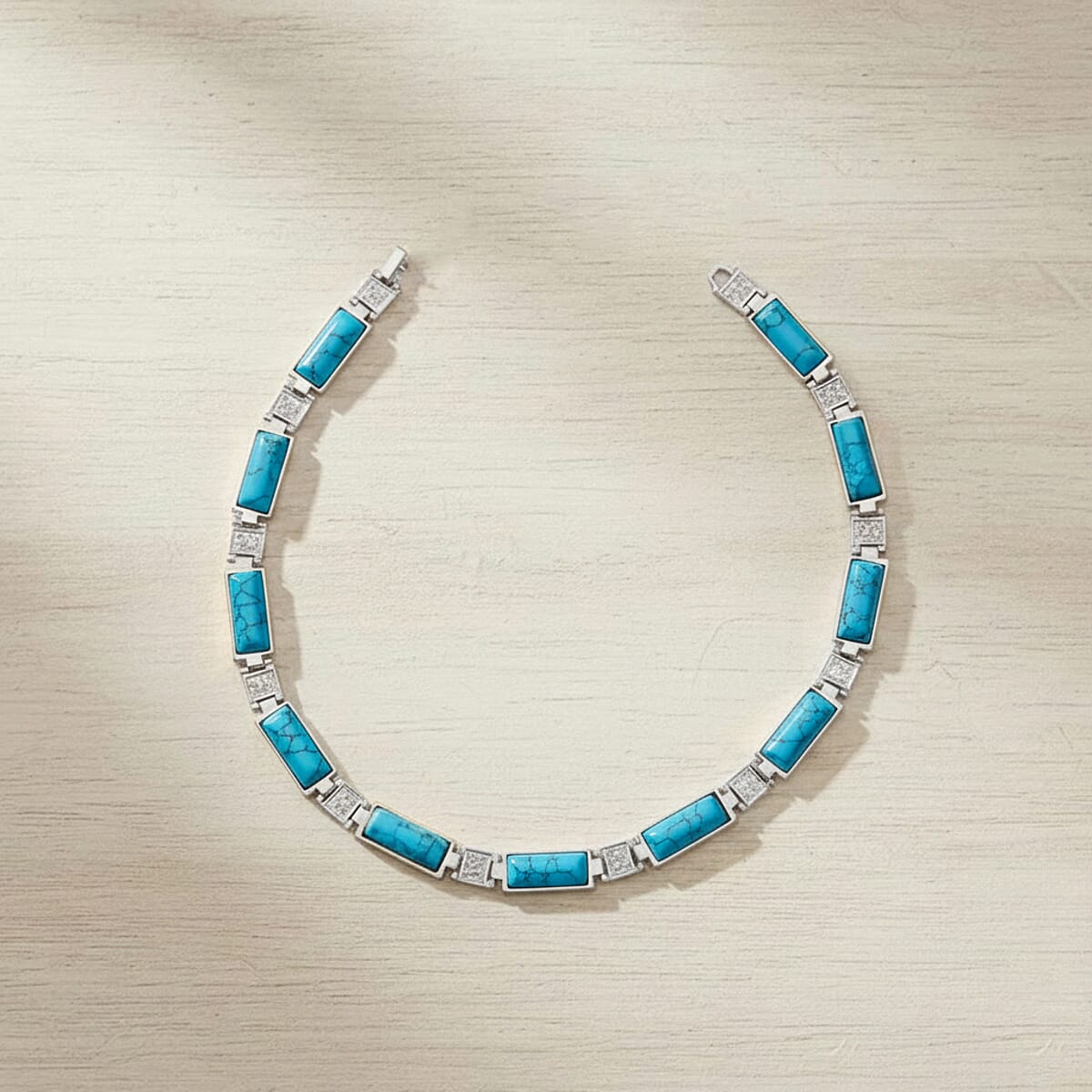 Blue Howlite 55.00 ctw Necklace in Silvertone 16.5 Inches image number 1