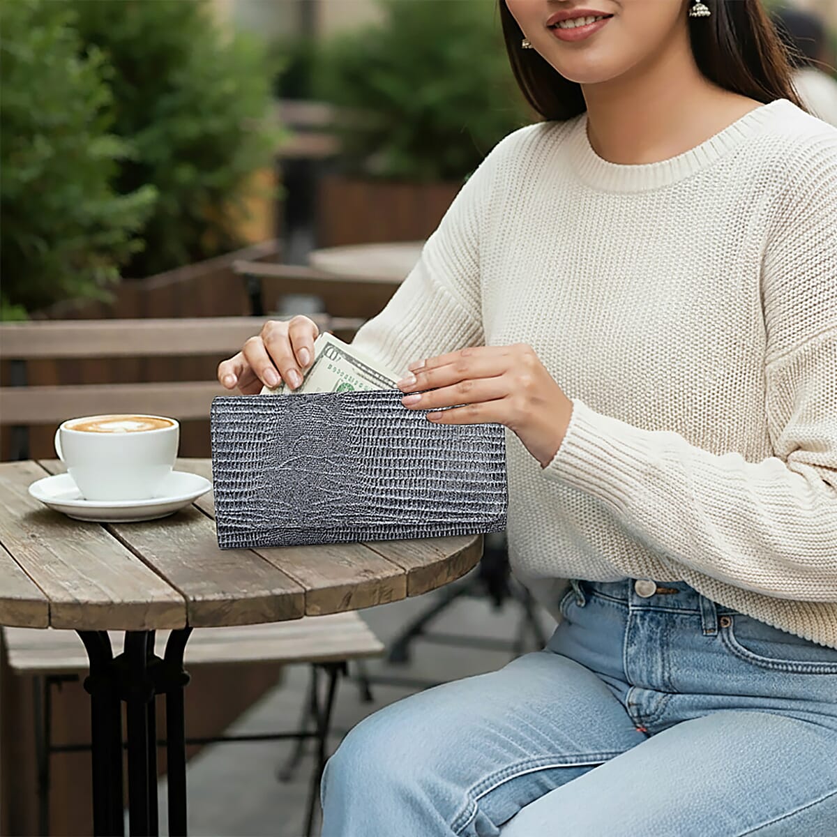 Tamsy Gray Lizard Print Genuine Leather with RFID Wallet image number 4