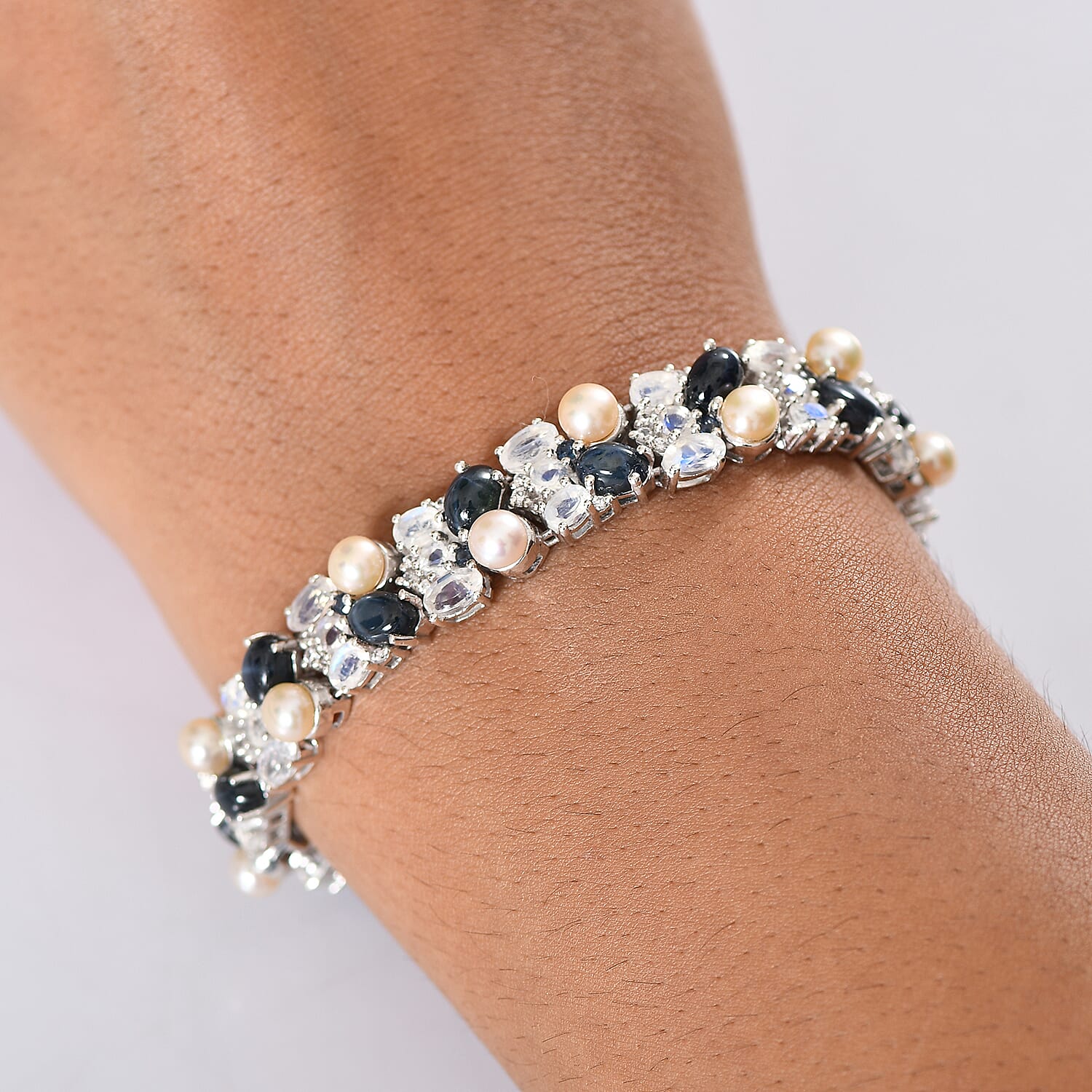 6.5 Inches - Product card gallery slide 3 (10146405253403)