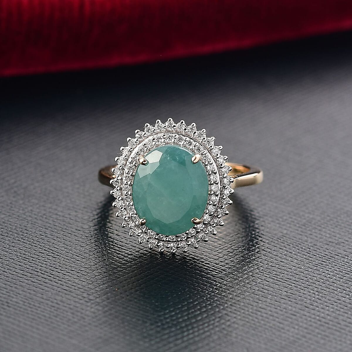 AAA Grandidierite and Luxuriant Lab Grown Diamond E-F VS 5.85 ctw Royal Halo Ring in 10K Yellow Gold (Size 7.0) image number 1