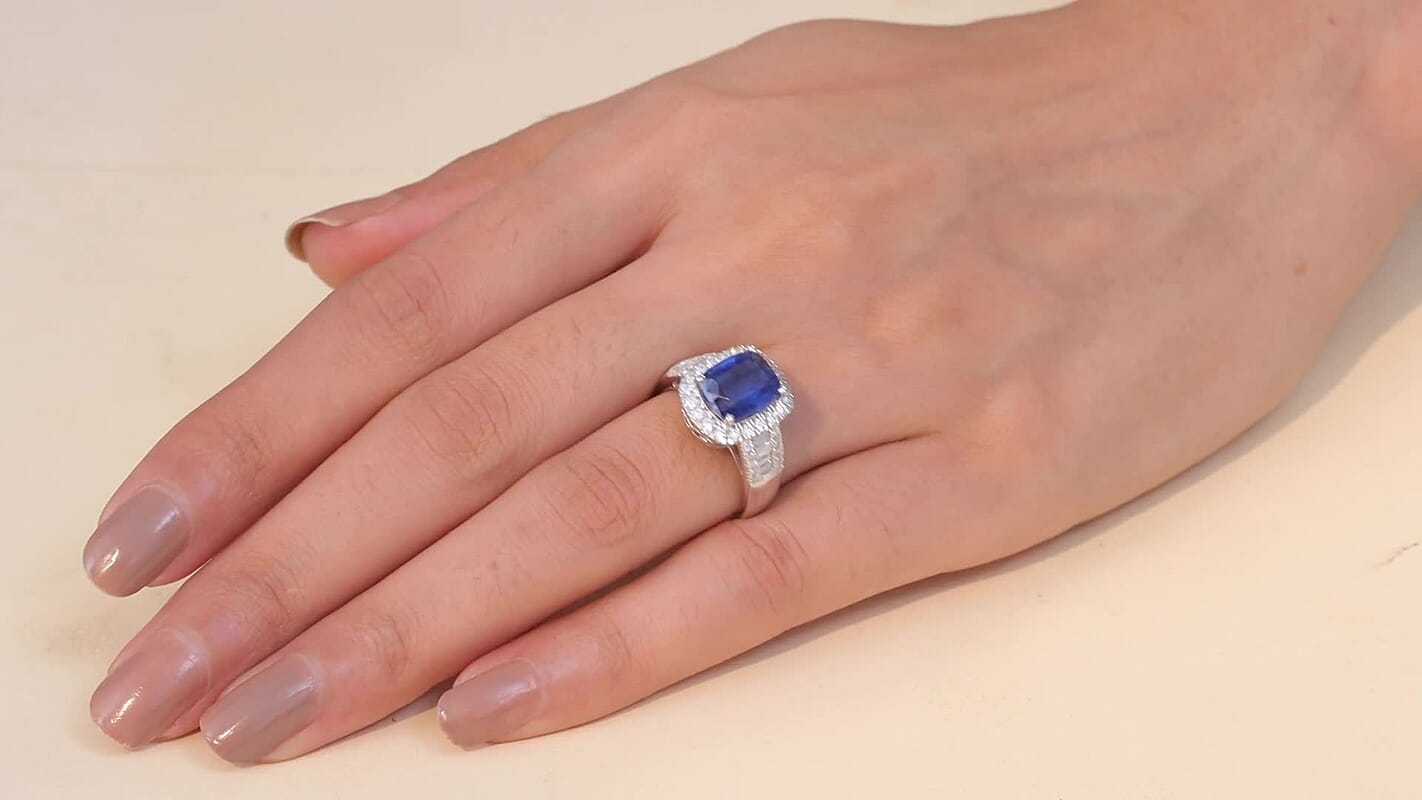 D'Joy Premium Kashmir Kyanite, Moissanite Midnight Majesty Ring in Rhodium Over Sterling Silver (Size 10.0) 4.50 ctw