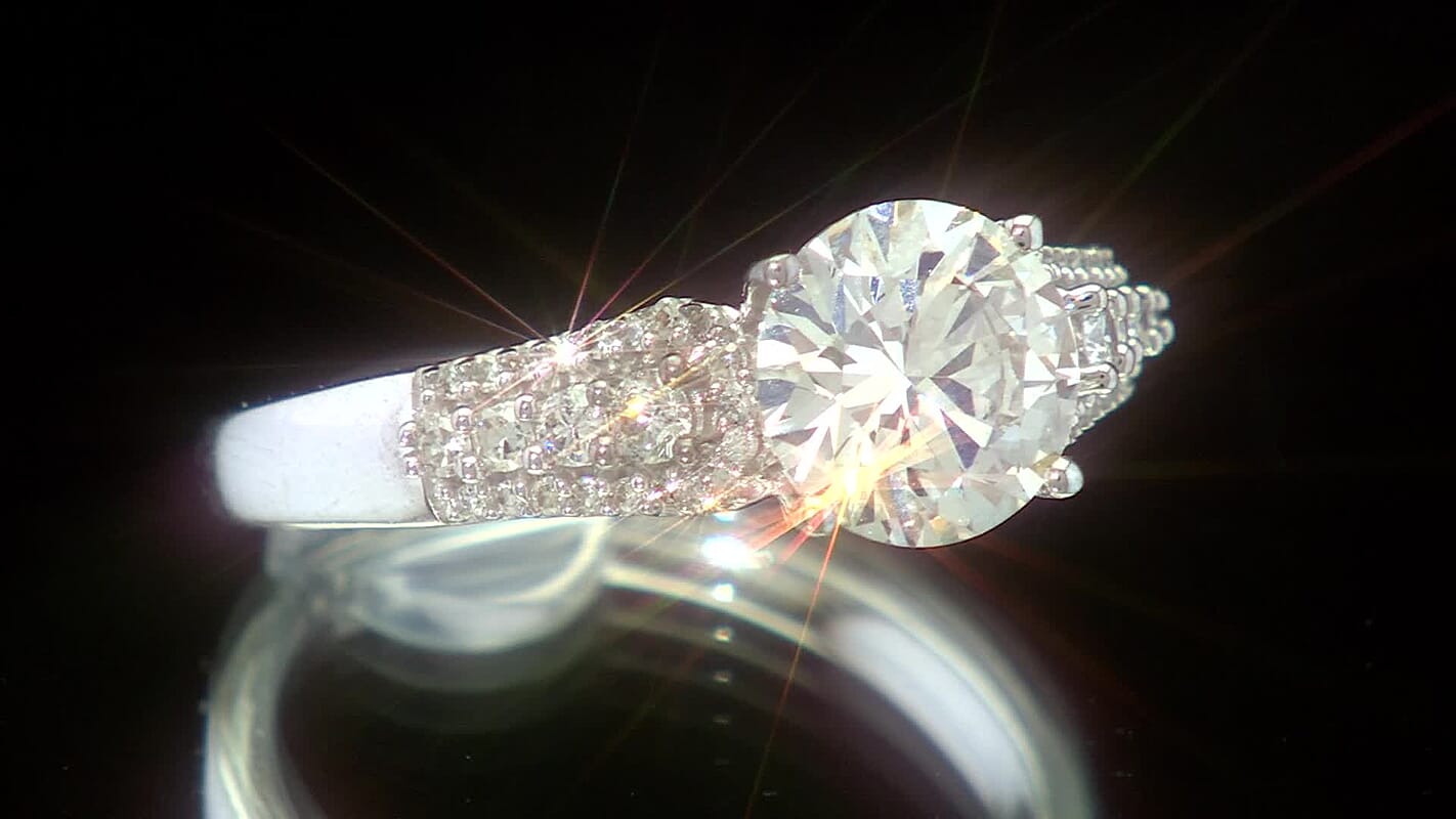 TLV Luxuriant Lab Grown Diamond (G-H, SI) (Rnd) Ring in Rhodium Over Sterling Silver (Size 6.0) 2.00 ctw